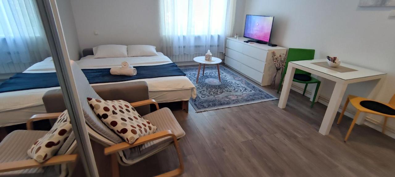 Cibona Apartamento Zagreb Exterior foto
